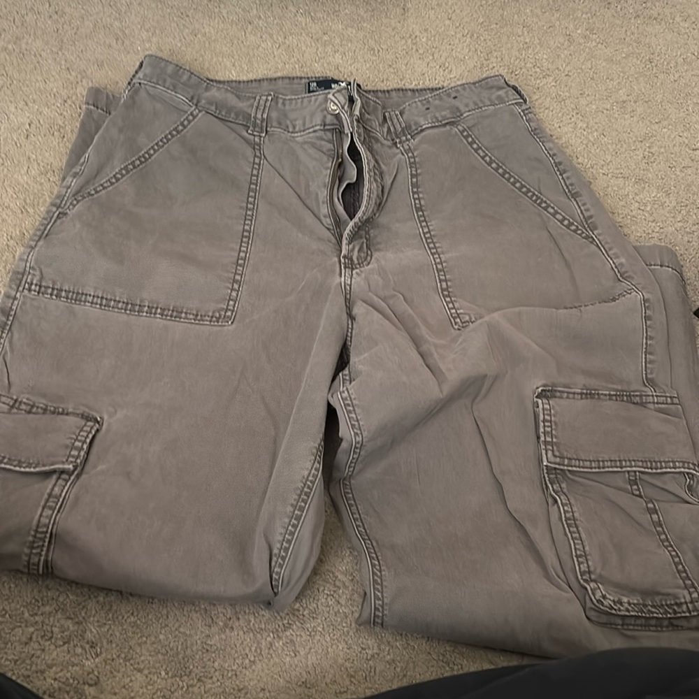 Hollister cargo pants